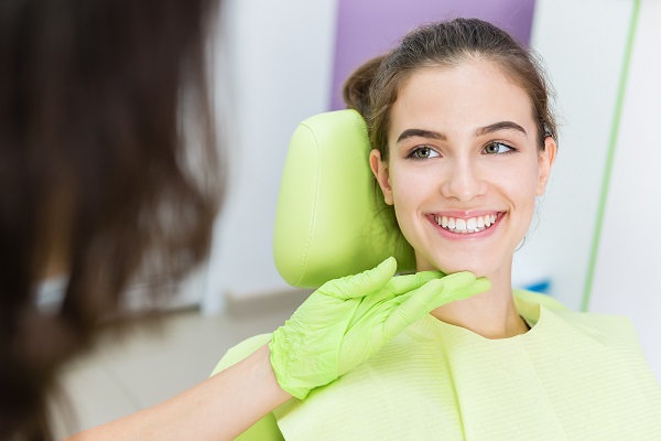 Is Dental Bonding As Strong As Natural Teeth?