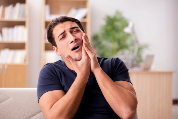Periodontics Basics: Gingivitis And Gum Disease