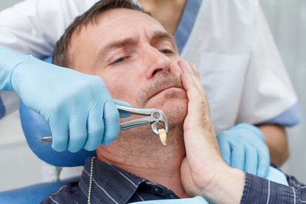 Knocked Out Tooth Care From An Emergency Dentist